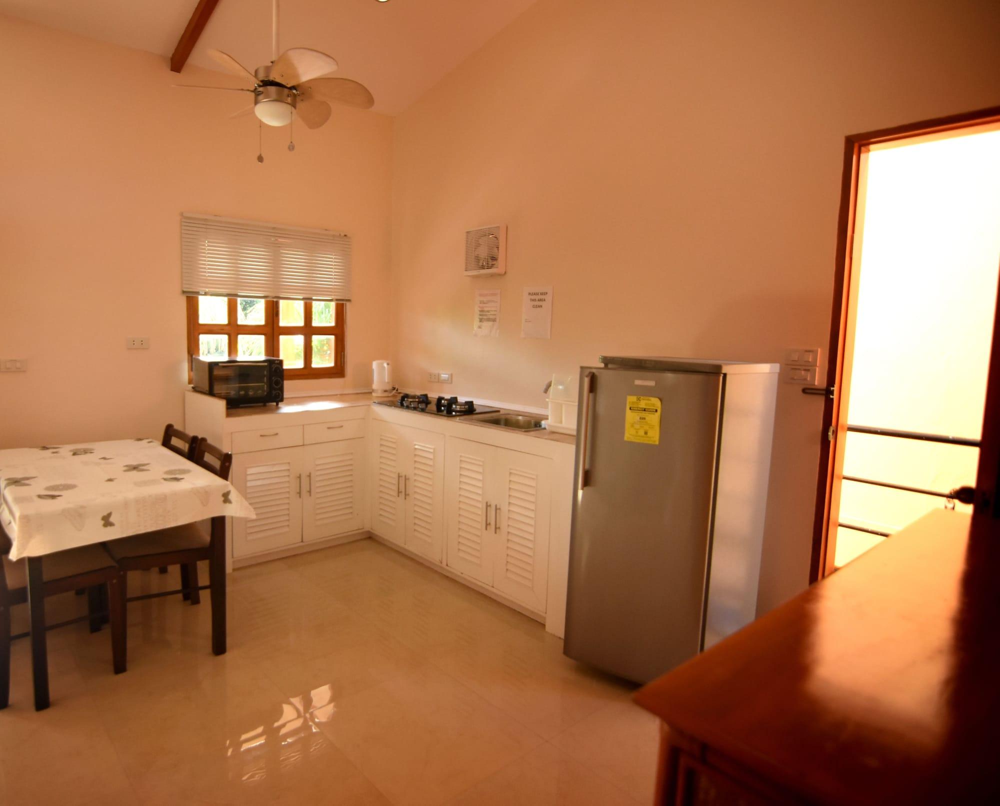 Alona42 Resort Panglao Eksteriør billede