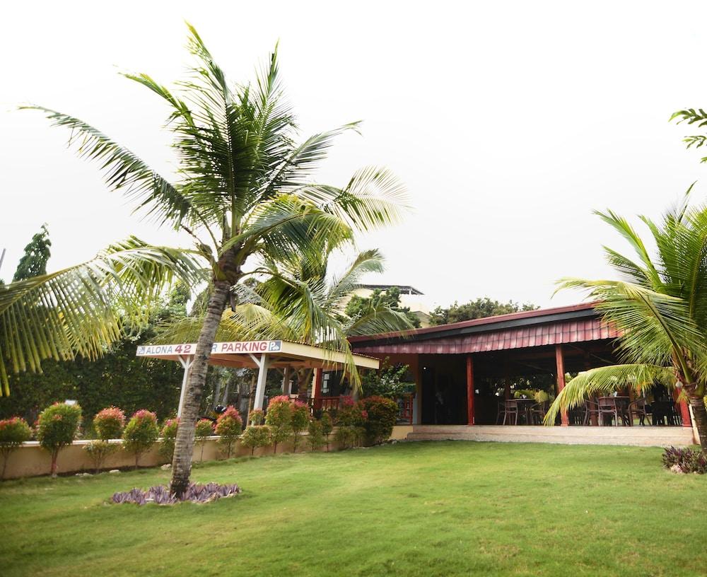 Alona42 Resort Panglao Eksteriør billede