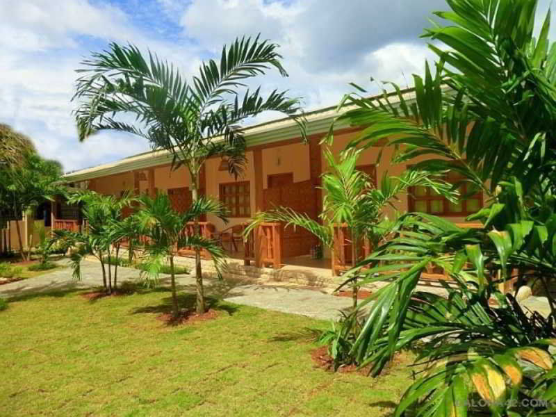 Alona42 Resort Panglao Eksteriør billede