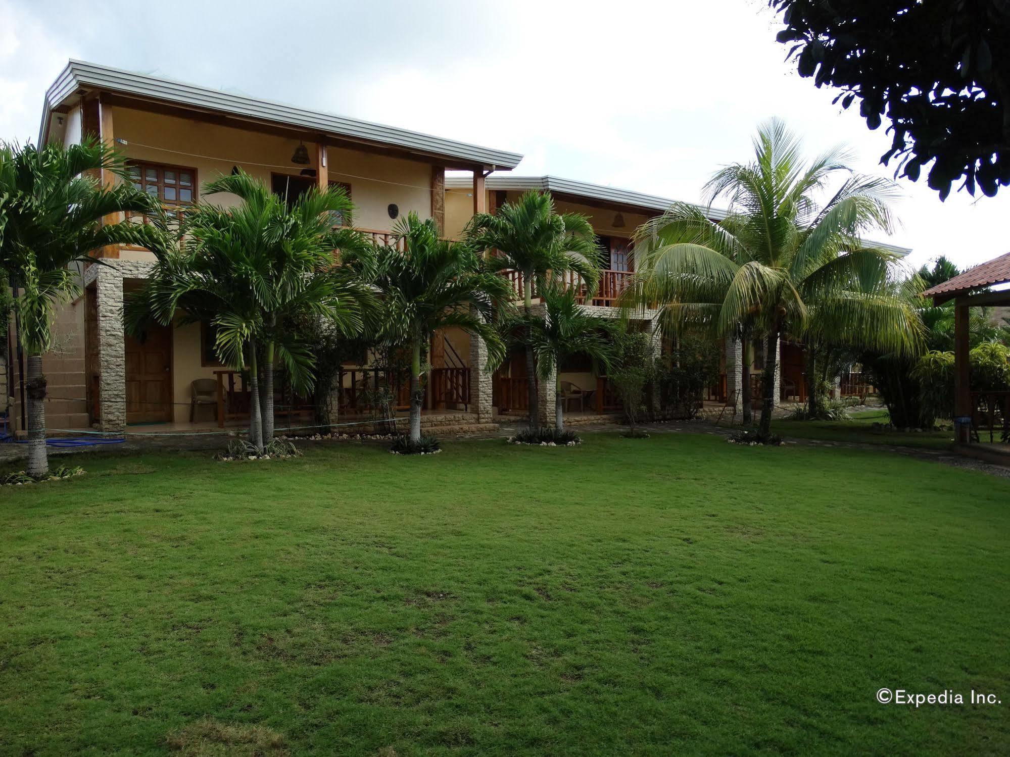 Alona42 Resort Panglao Eksteriør billede